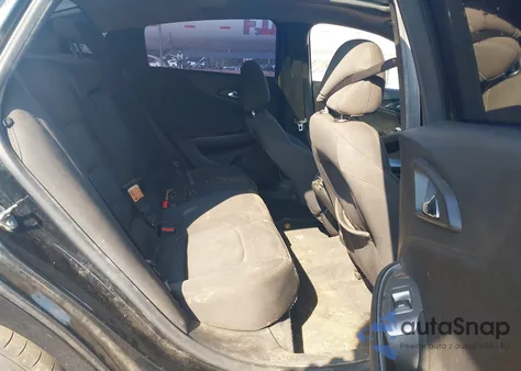 2019 Chevrolet Malibu Lt z USA, uszkodzony, nr VIN 1G1ZD5ST5KF153112